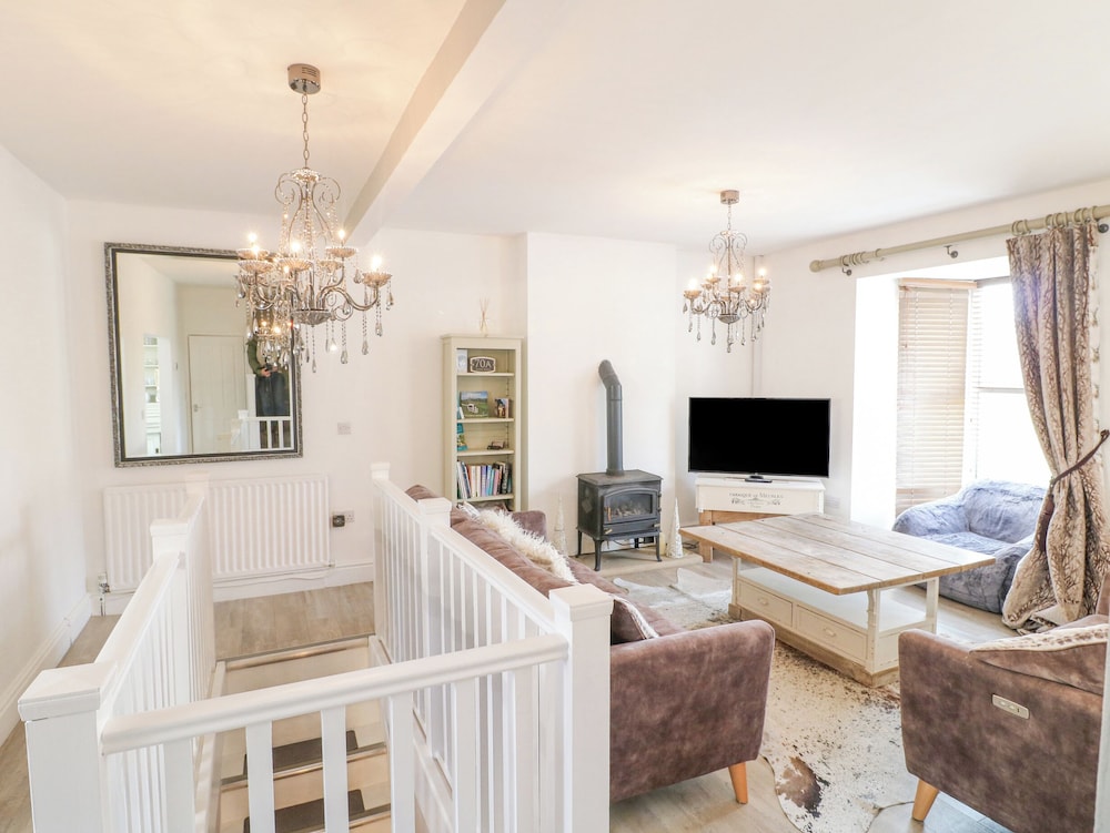 Matlock Maisonette