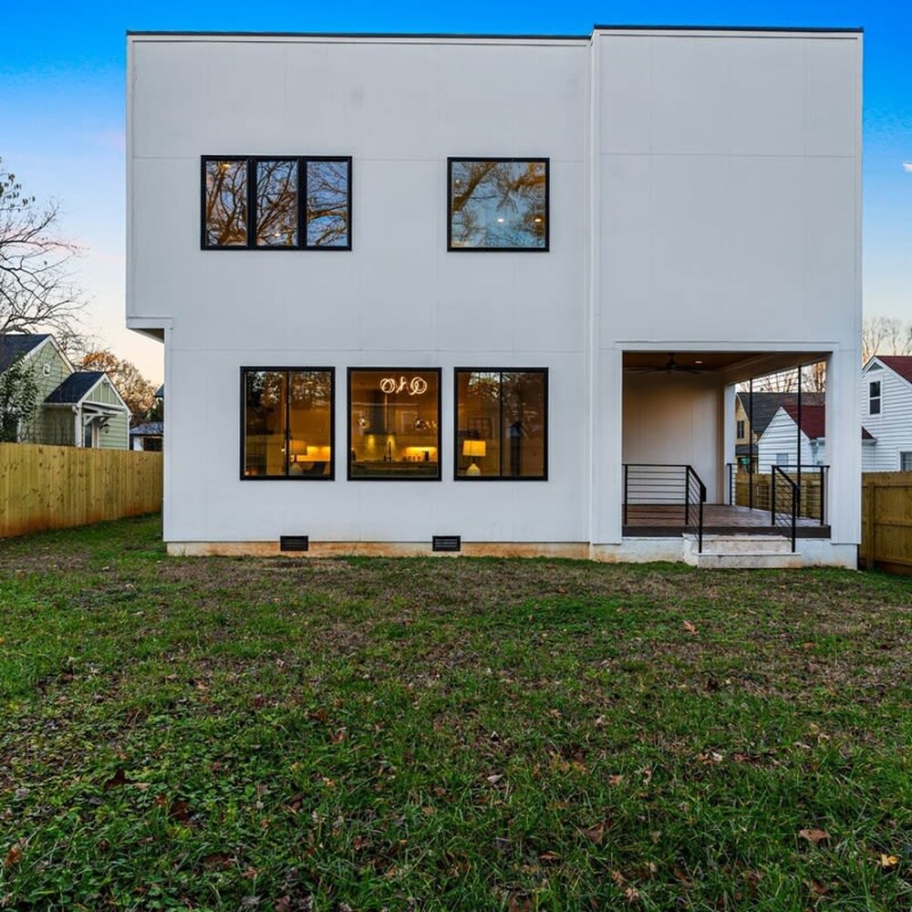 Modern Elegance in Charlotte