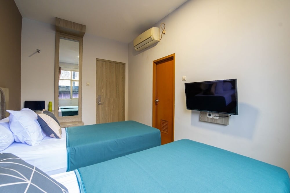 hotel room