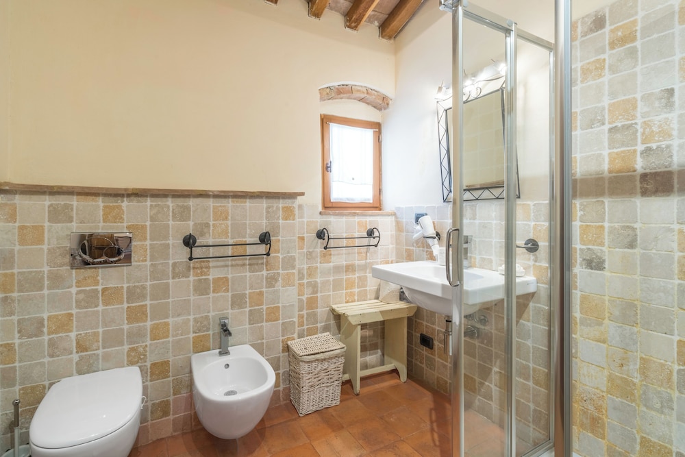 Le Fonti Apartments With Ac Near Siena