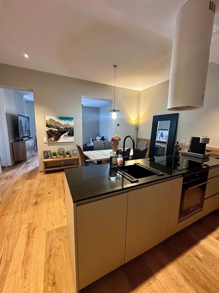 Nerezine Cozy Apartment With Sea View
