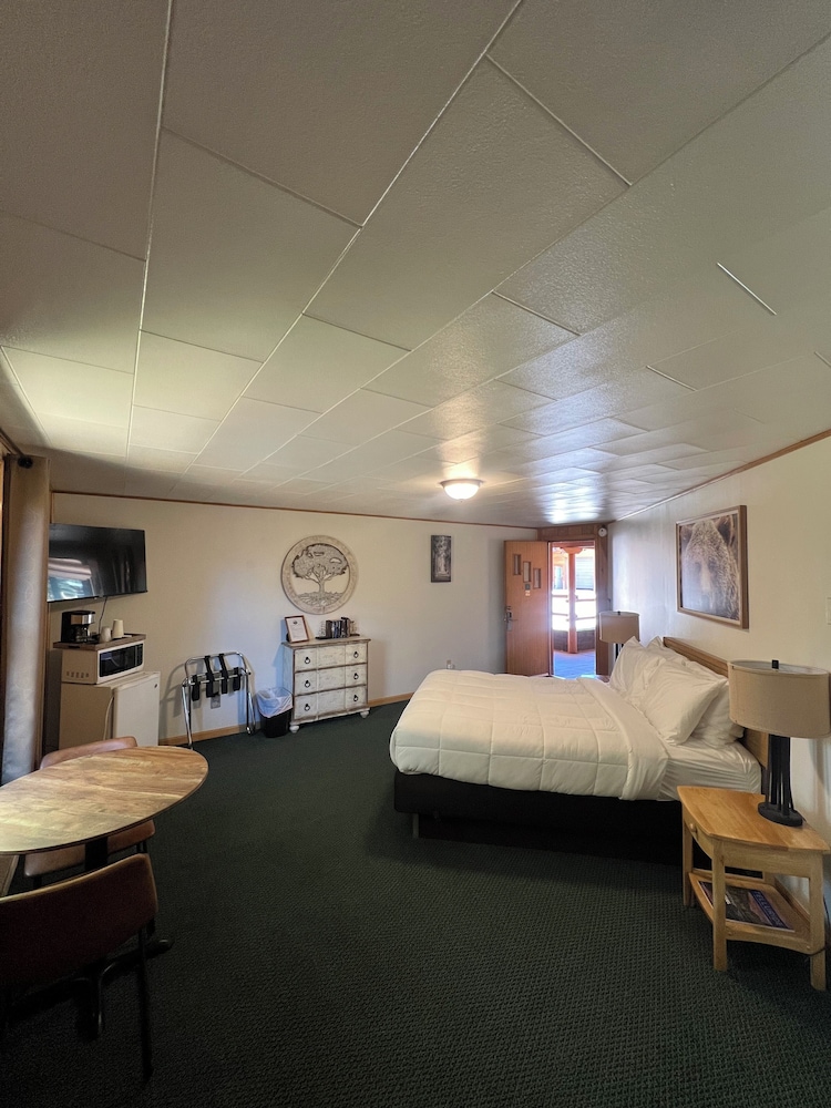 Lone Eagle Lodge - Property Image 65