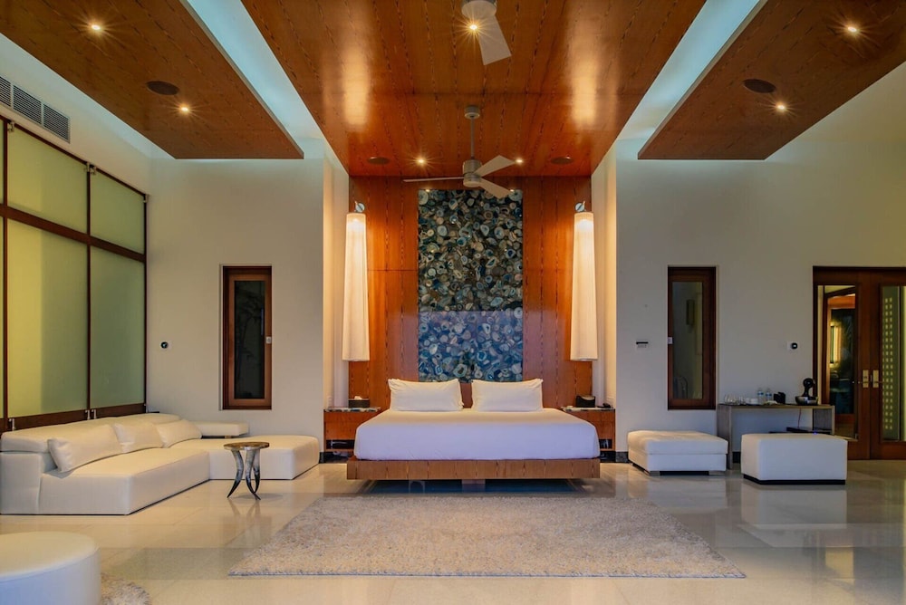 Villa in Cabo San Lucas 1034 view 4