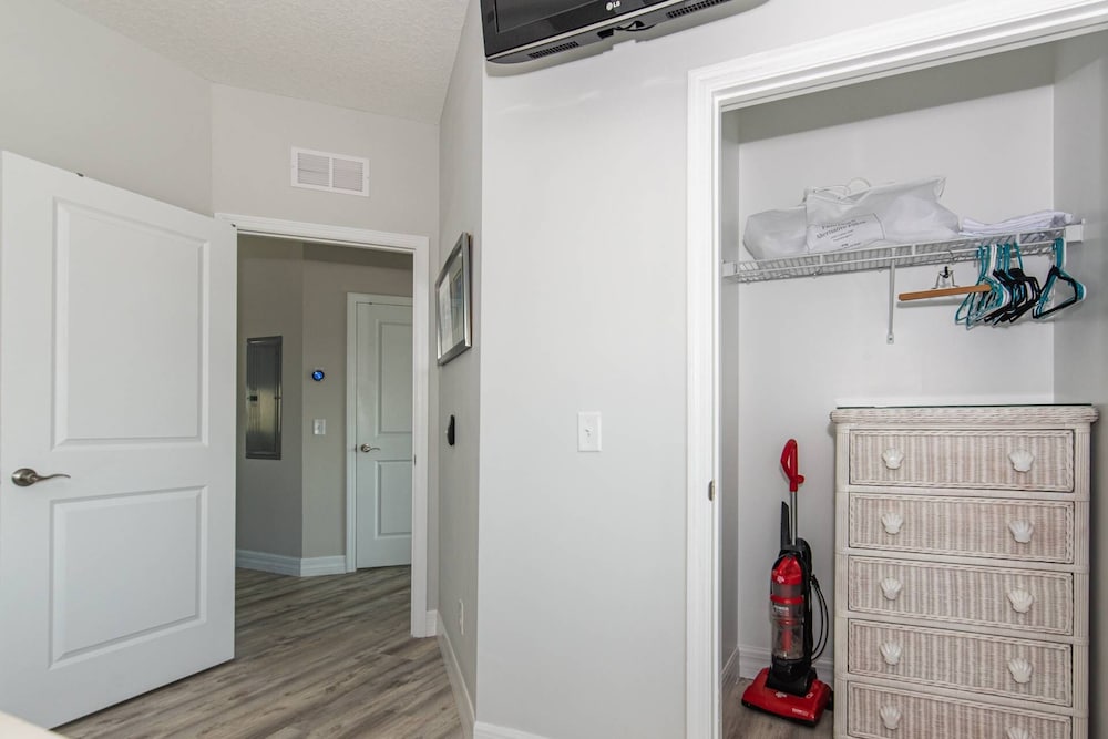 Oceans 13 Condo C