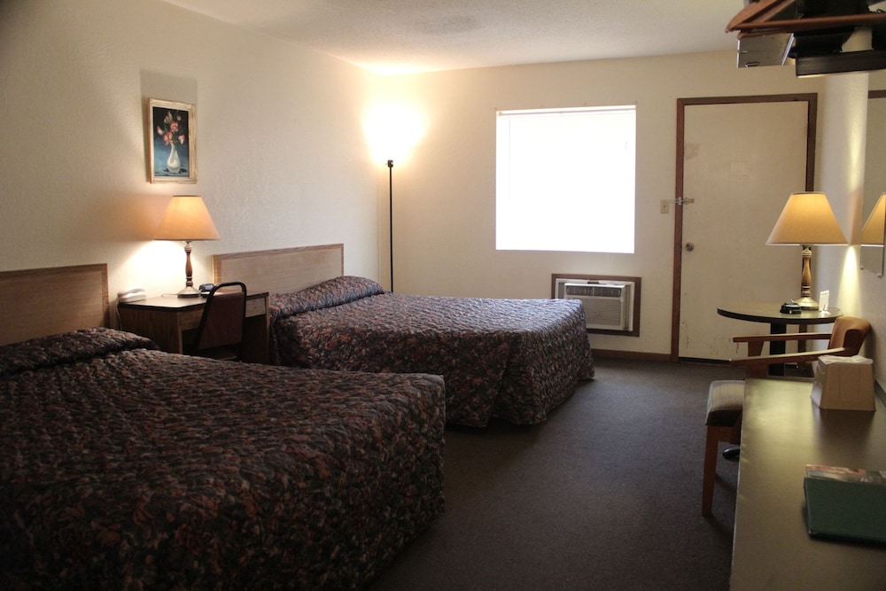 The Lake House Inn