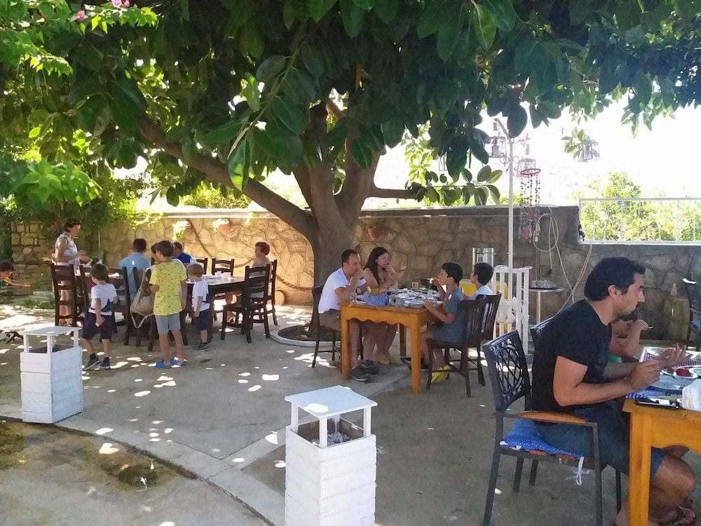 Belmondo Süitler - Image 16