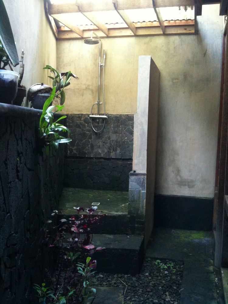 Baruna Cottages