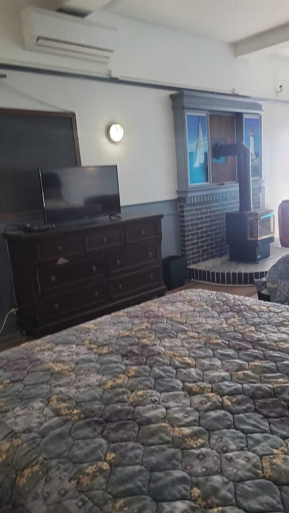 Digby Sailboat Suites