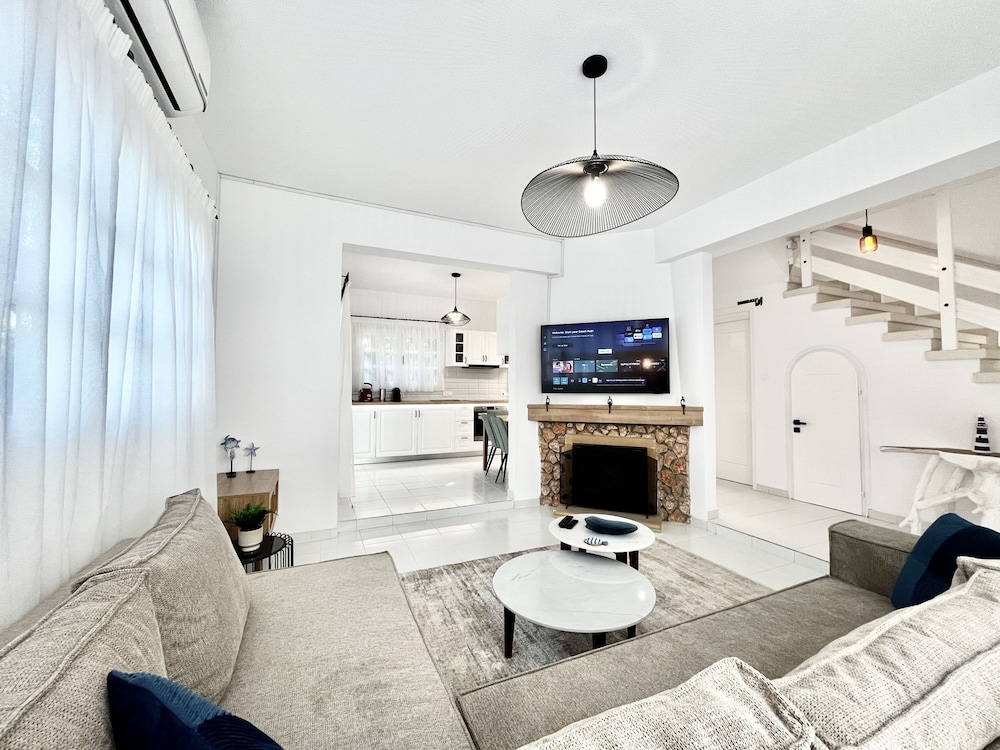 113 PRO - Stay Cavo Bay Villa