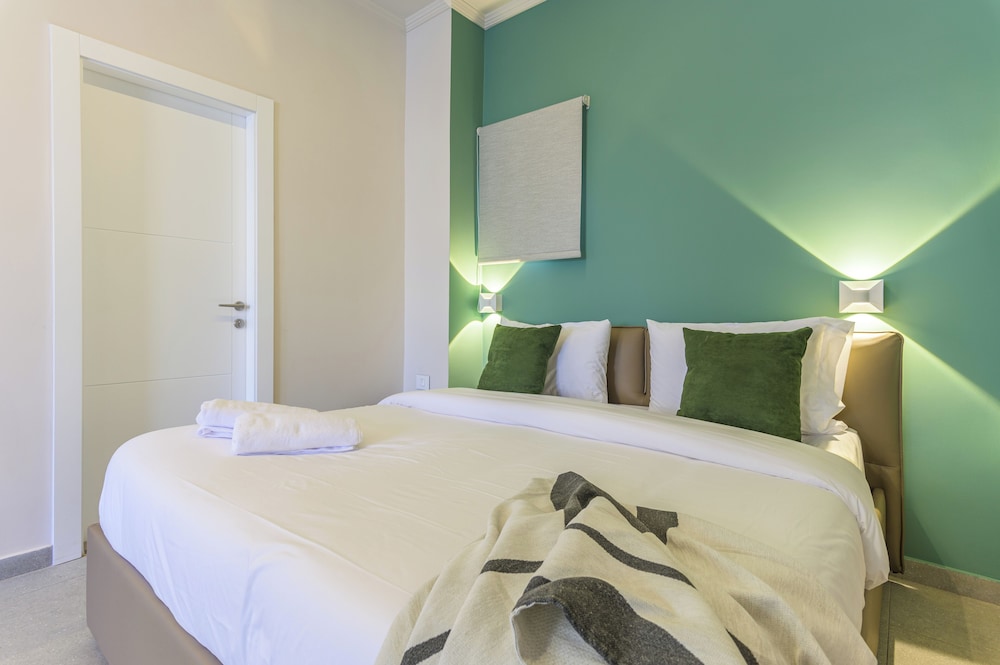 CityZen - Boutique Studios in Achrafieh