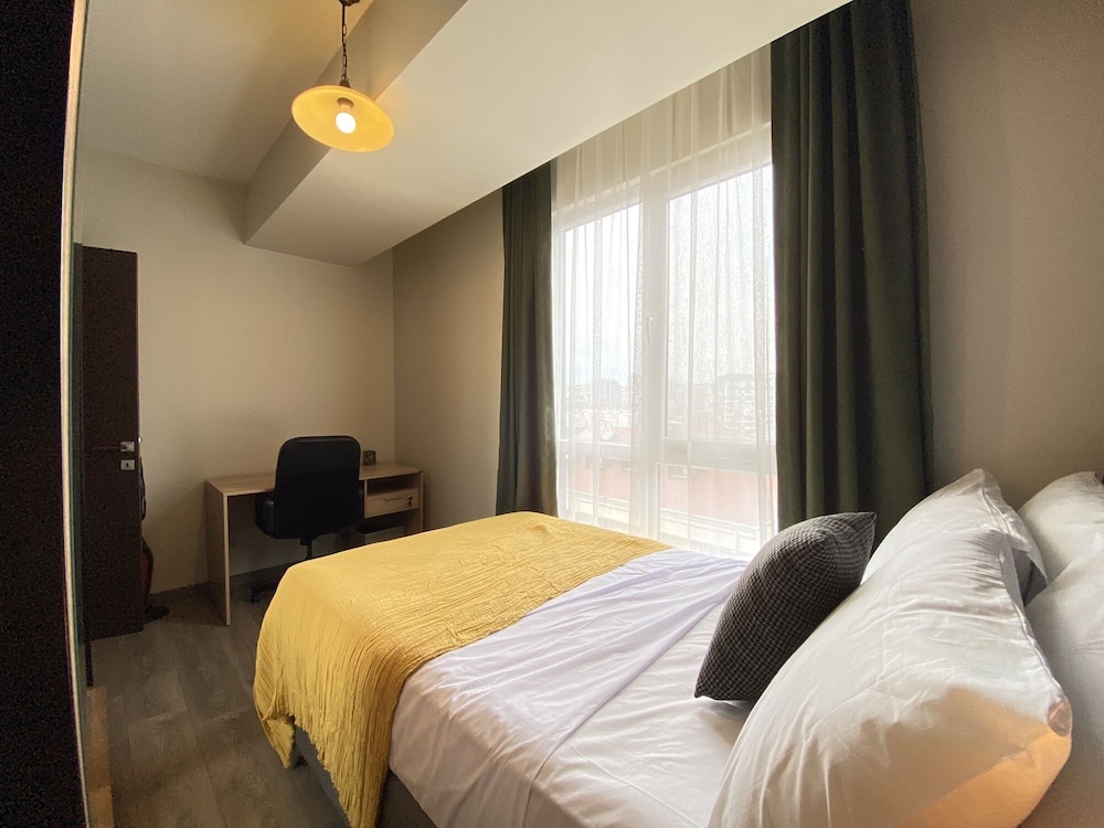 Convenient Flat in Secured Residence in Kagithane