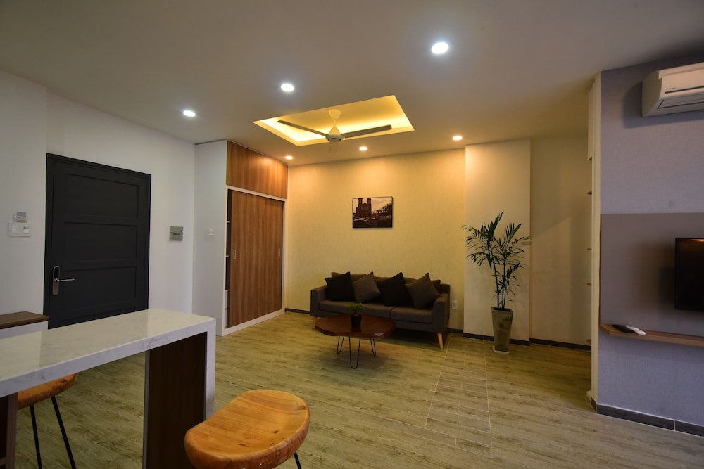 Karta Riverview Apartment