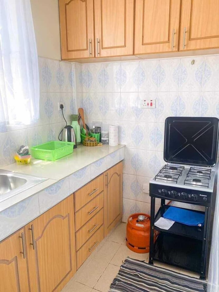 Lux Suites Pipeline Apartments Milimani