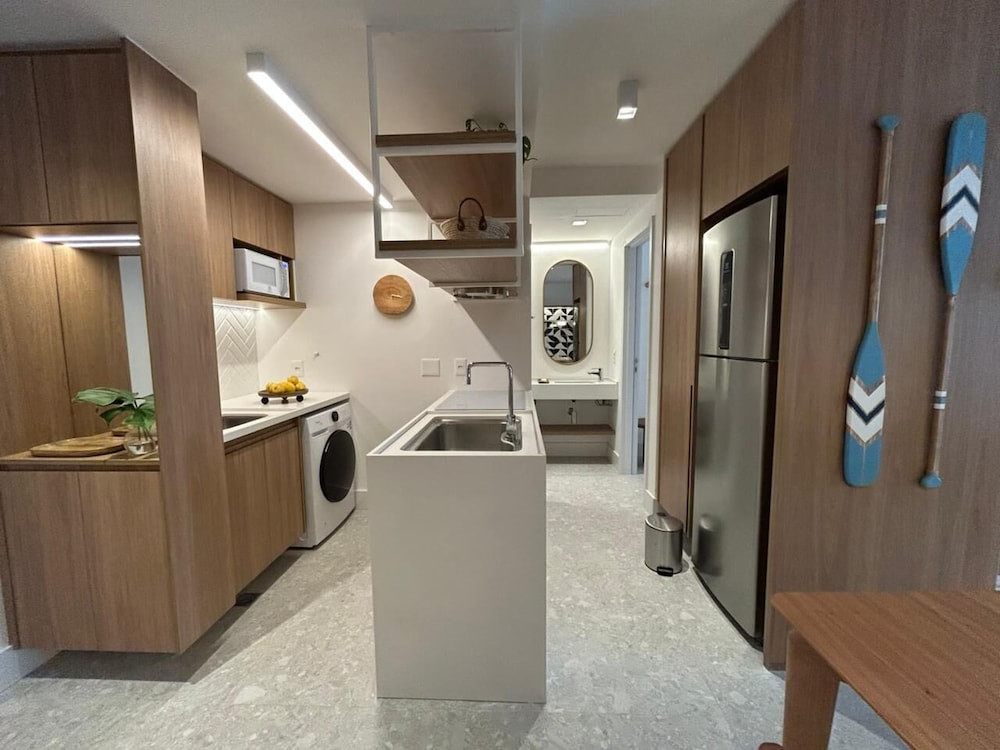 Lagoa Retreat Modern 1 BR Near Lagoa