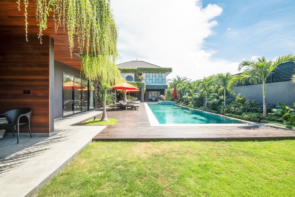 Nishiki 5BR Villa Epitome Lux Seminyak