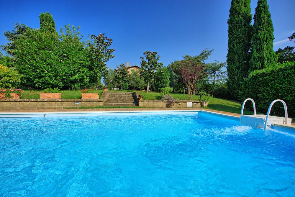 Casale Giulio
