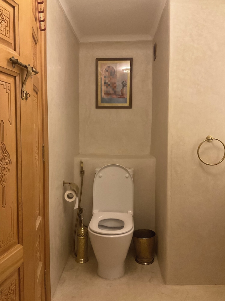 Riad Al Muhandiz