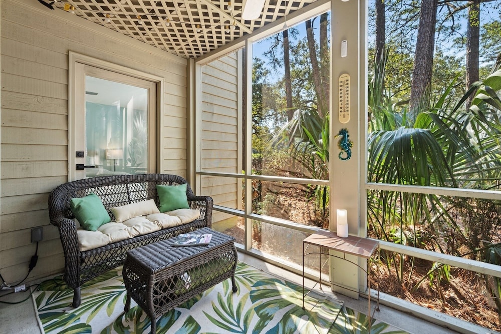 55-2 Low Country Get-a-way 2 Bedroom Condo