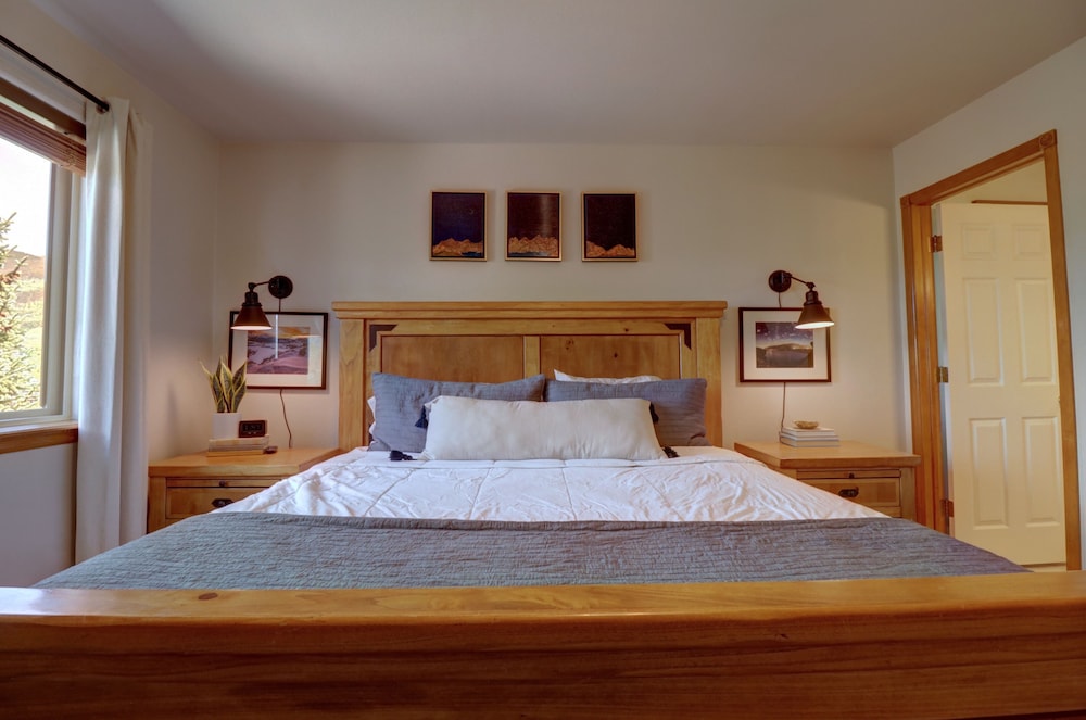122 Lookout Ridge 2 Bedroom Townhouse