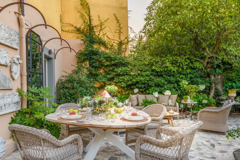 The Garden Lodge in Lucca