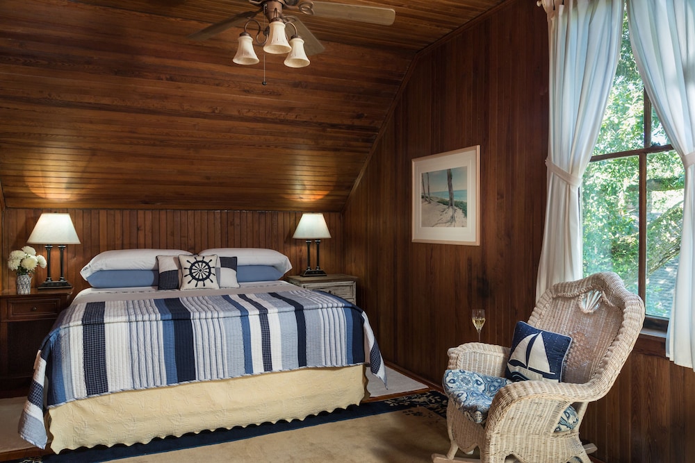 Magnolia Springs B&B