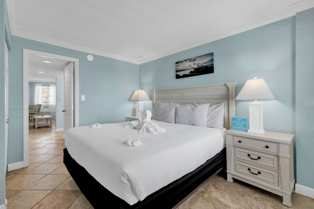 Bluewater Resort 1106