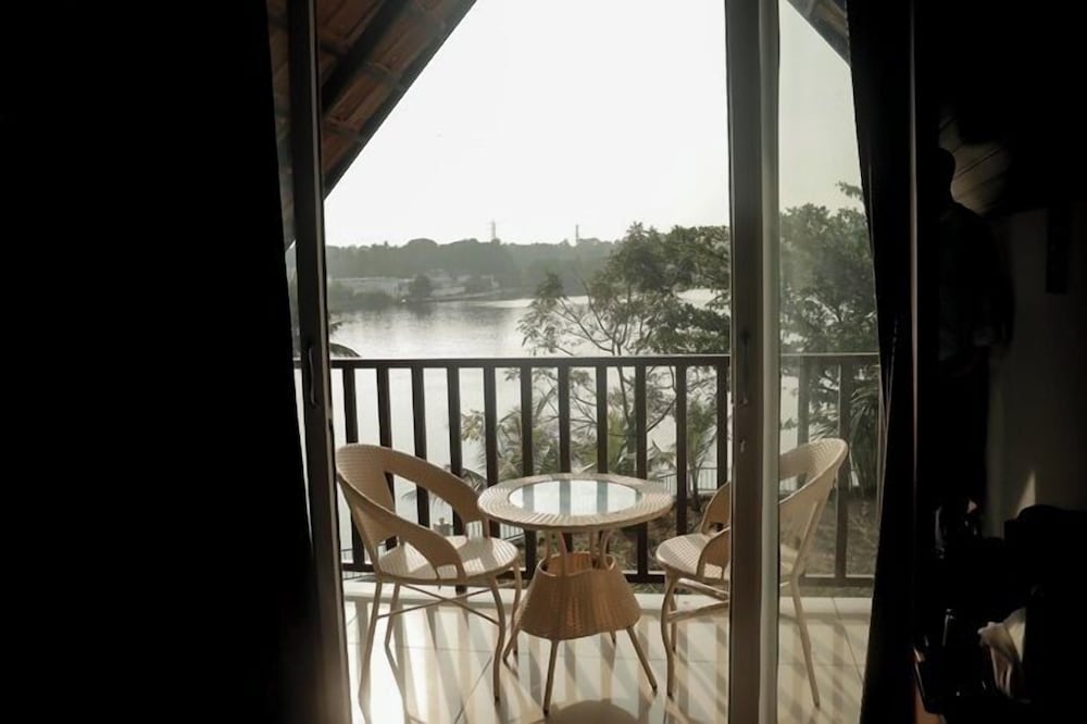 Ripples Backwater Resort