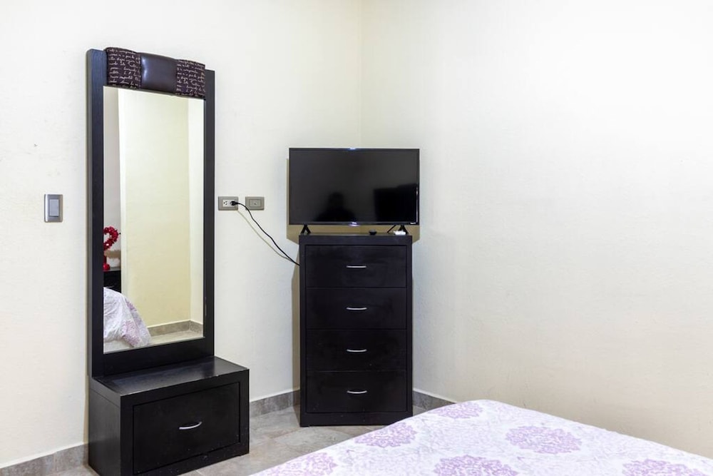 Apartment With Excellent In-town Location 1