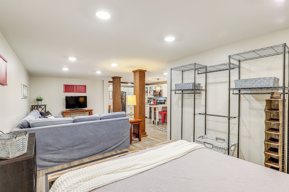 Modern Weaverville Apartment - Walk to Downtown! view 5