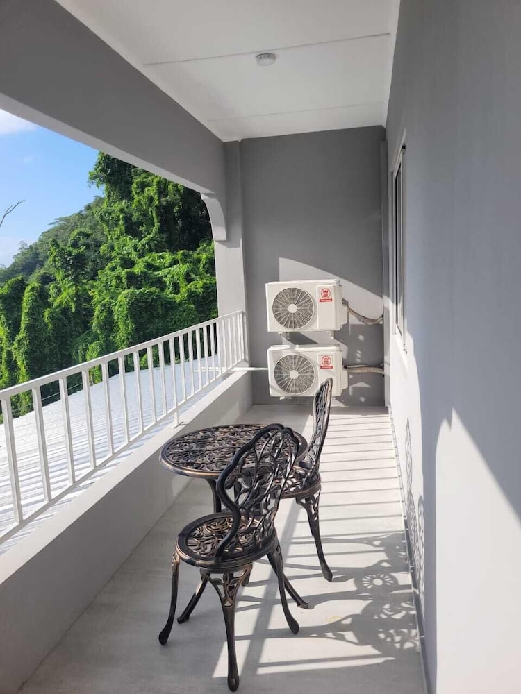 Wild Vanilla Apartment