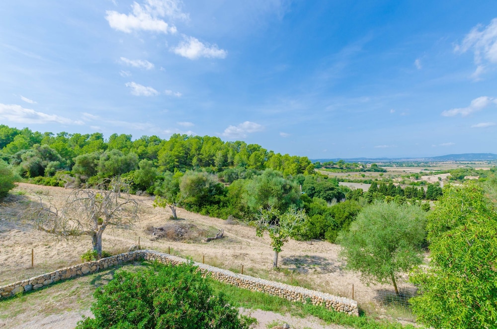 Son Vell in Manacor With 4 Bedrooms and 3 Bathrooms view 3