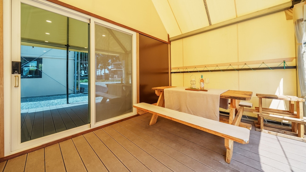 Namhae Chojun Bada Forest Glamping