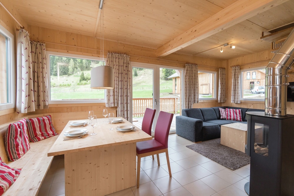 Attractive Chalet With hot tub