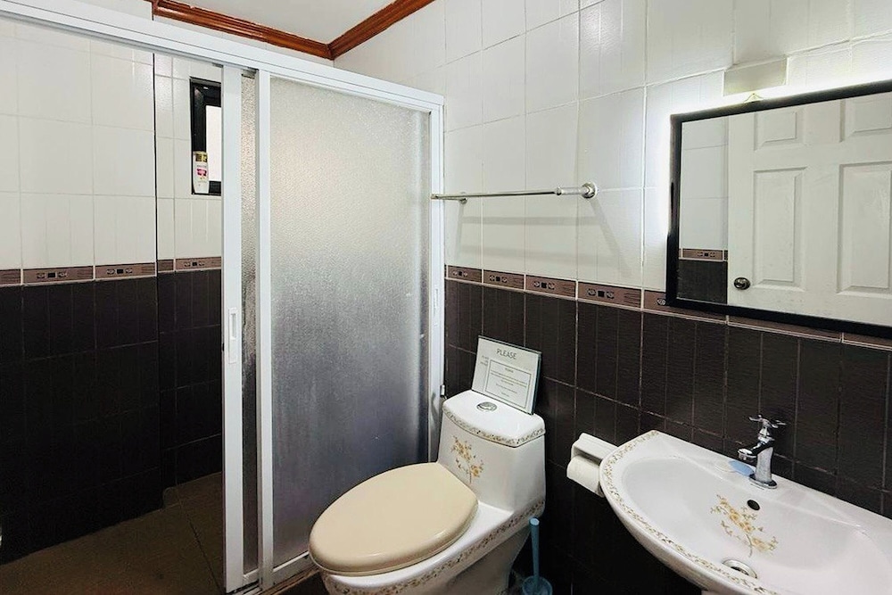 Mountain Transient Lodge