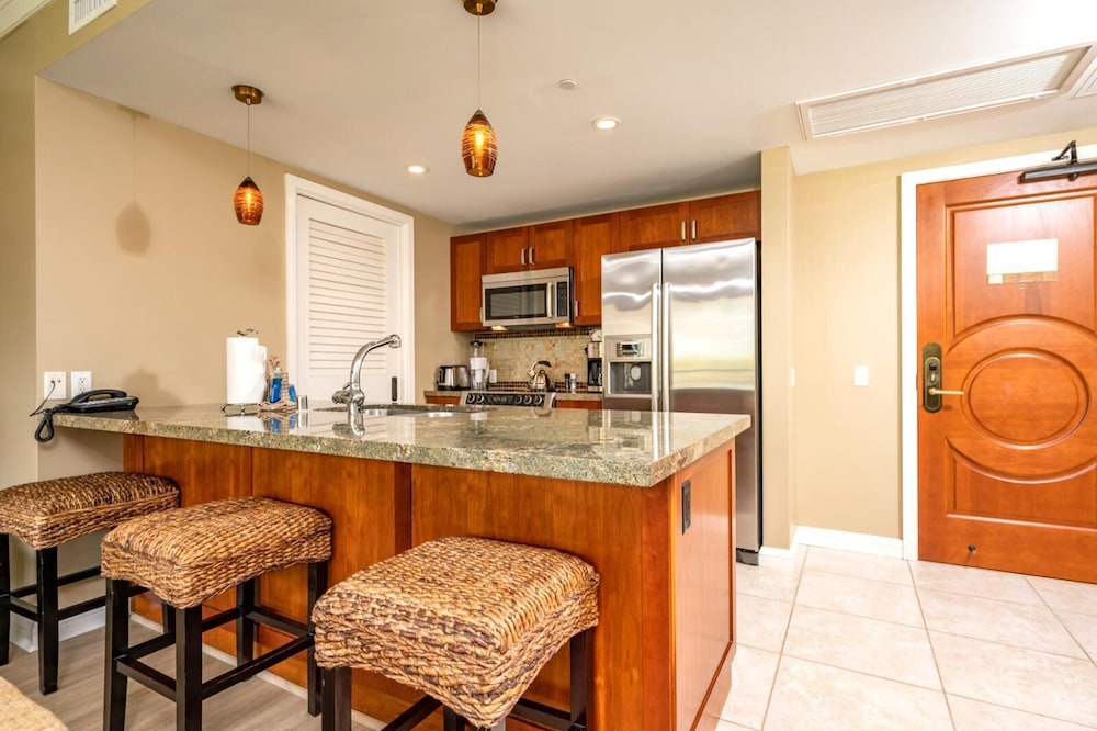 Honua Kai 3 Free Rental Cars KBM Resorts Well Appointed 3 Units, 3 Bedrooms HK Ml-1664