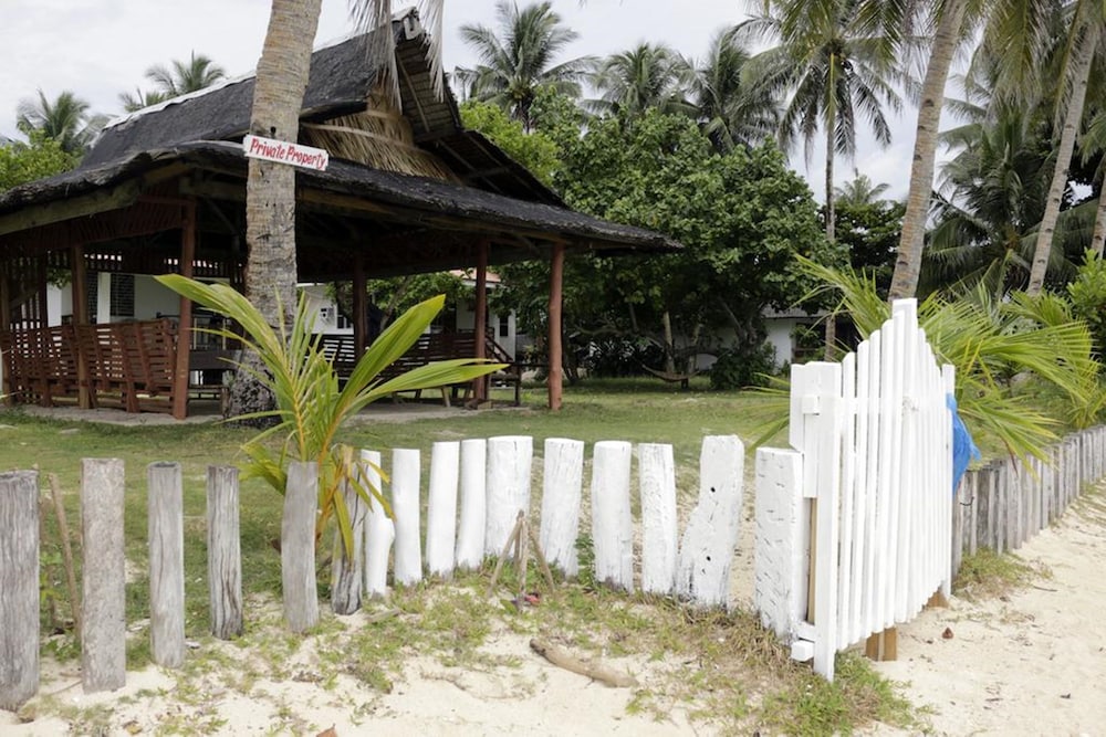 Yama Beachfront House