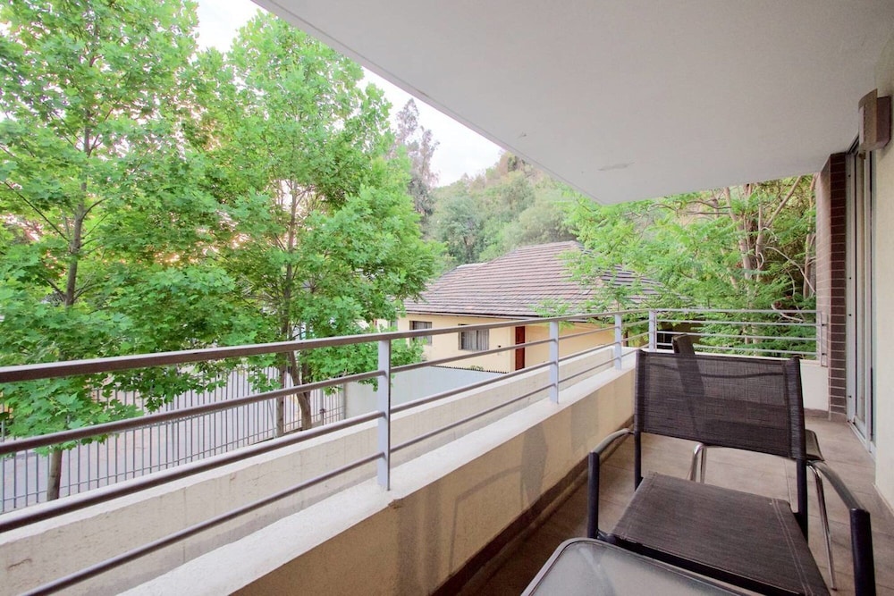 Bellavista Blanc 1BR - w Parking AC Terrace