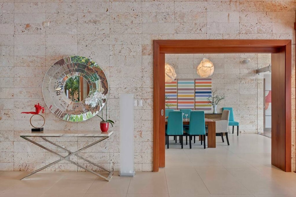 La Romana Modern Luxury w Pool