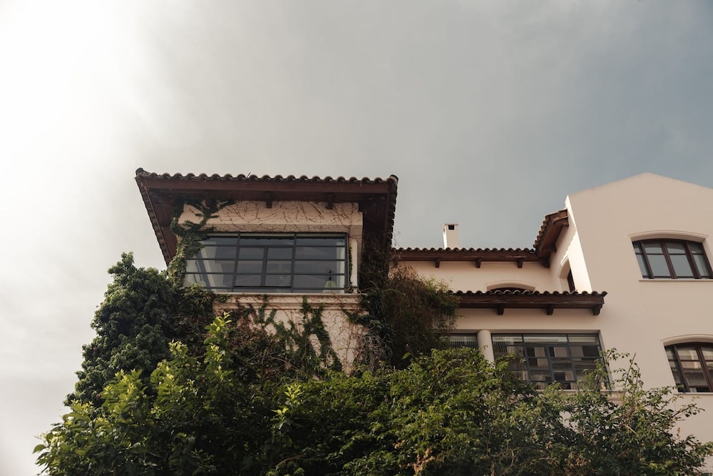 Ma Maison Downtown Villa N 8 Indoor Heated Pool