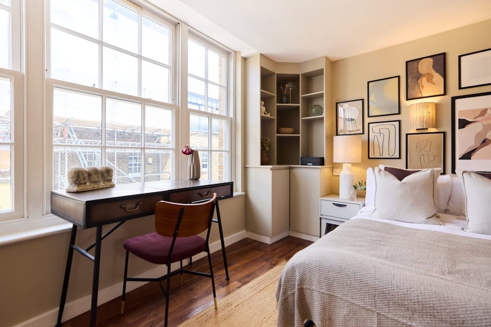 The Brick Lane Arms - Breathtaking 2bdr Penthouse With Balcony