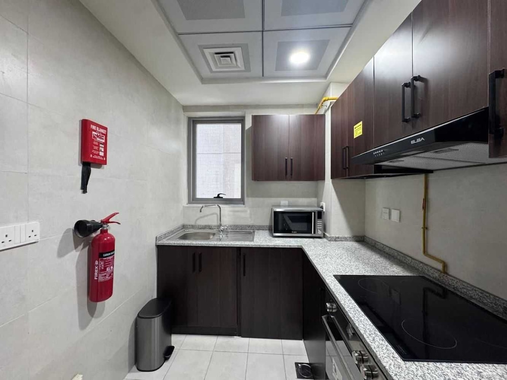 Luxury 1-bedroom fully furnished Lifeline apartment