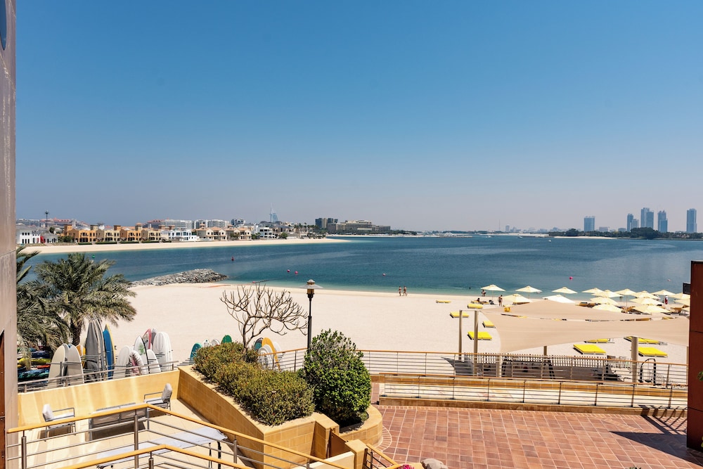 Tiara Residences - Mint Stay