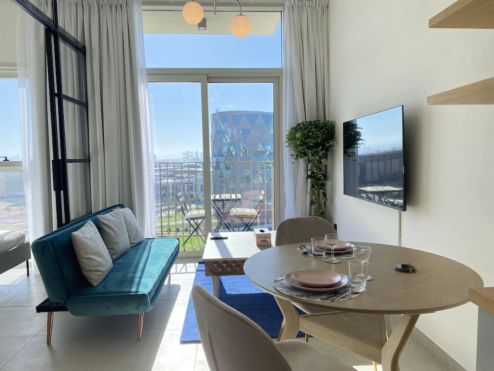 Lux BnB Collective-1 -Dubai Hills