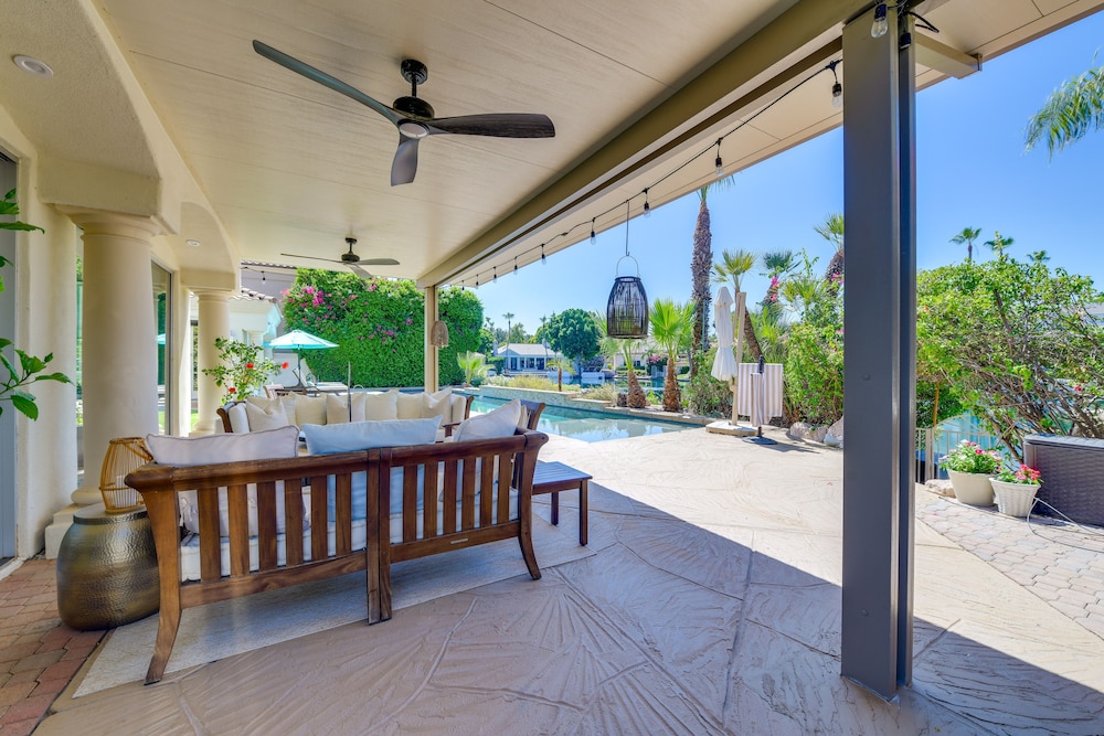 Waterfront Luxury Gilbert Retreat w/ Pool  Spa! - Property Image 33