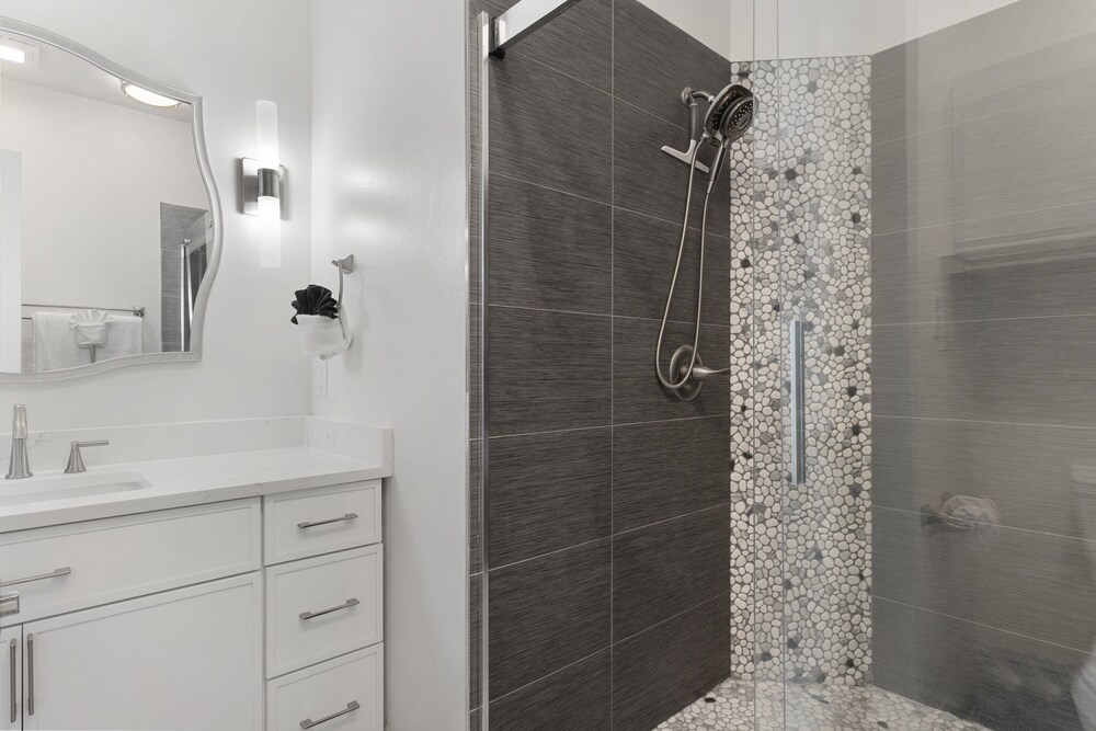 Sea Foam Sanctuary 128 2 Bedroom Condo