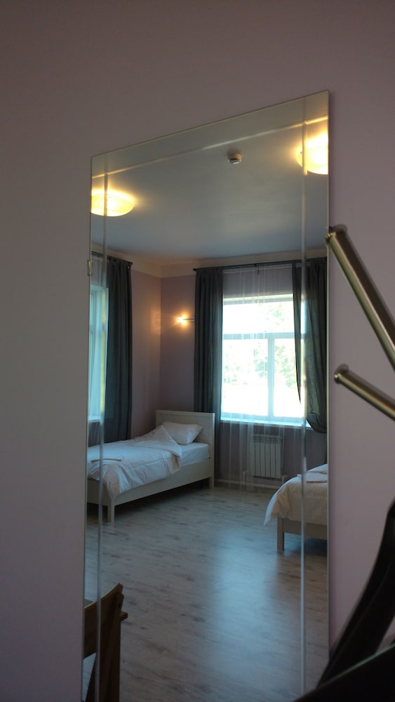 V Ugliche - Hostel