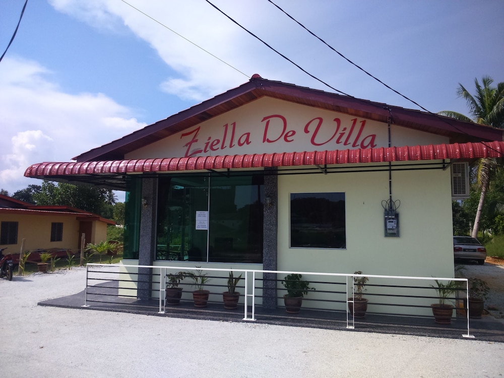 Ziella De Villa