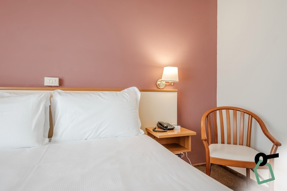 Hotiday Room Collection - Celle Ligure