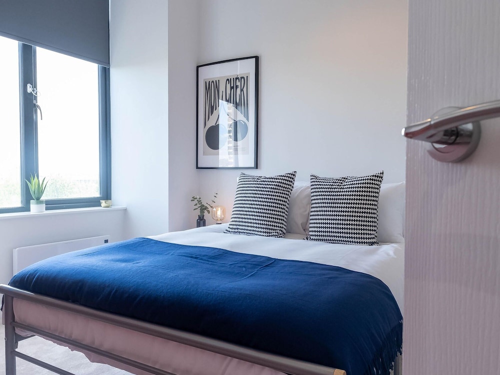 Roundhay Park One-bedroom Haven by Belvilla view 4