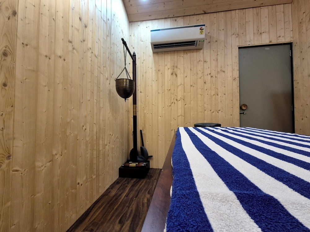 Praveg Beach Resort Ghoghla Diu